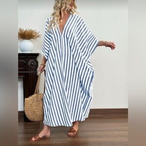 NWOT Blue + White Striped Batwing Sleeve Kaftan